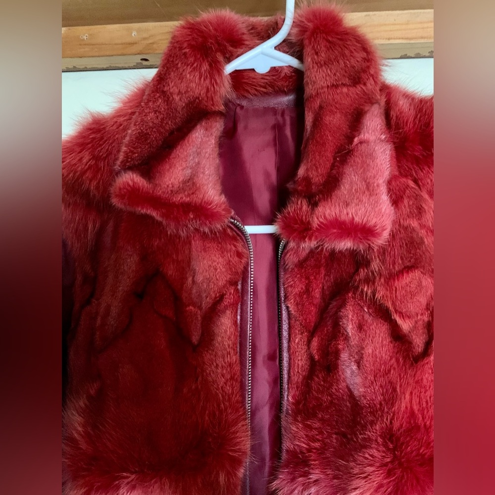 🎁leather jacket, burgundy red. small size. authentic leather 🎁#RAB - Picture 5 of 15